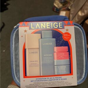 LANEIGE Hydration To Go Essentials Set w/ Blue and Pink Packaging